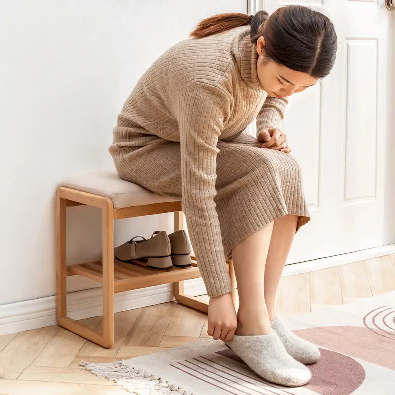 Banc à chaussures en bois avec coussin